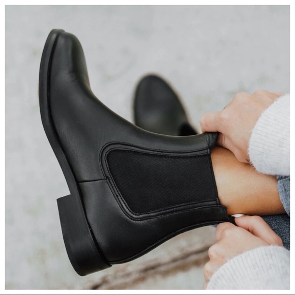 BLACK WATERPROOF ANKLE BOOTIES SHORT RAIN BOOTS - Picture 11 of 16